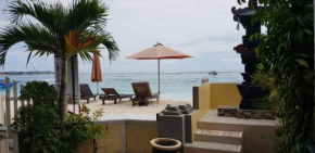  Segara Beach Inn  Lembongan